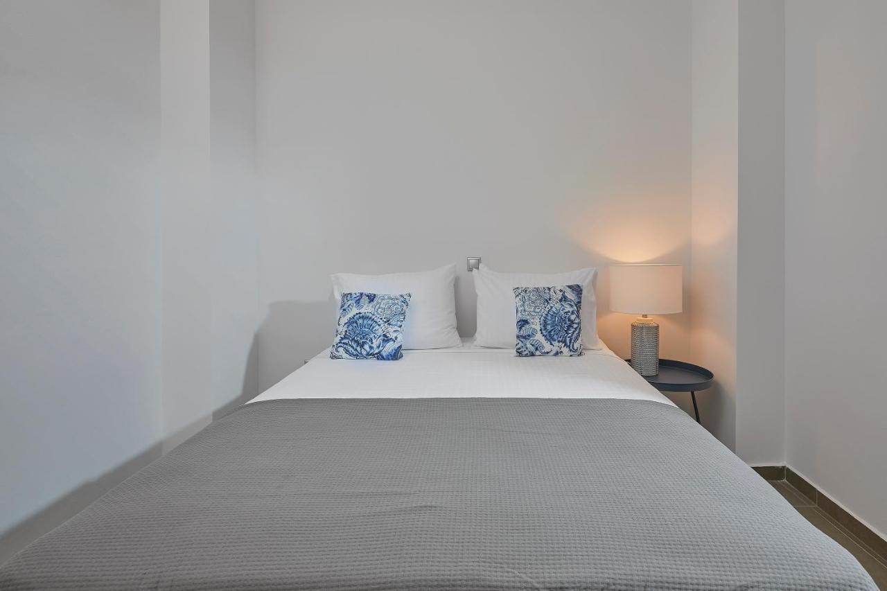 Mare Suites Lechaio Exterior photo