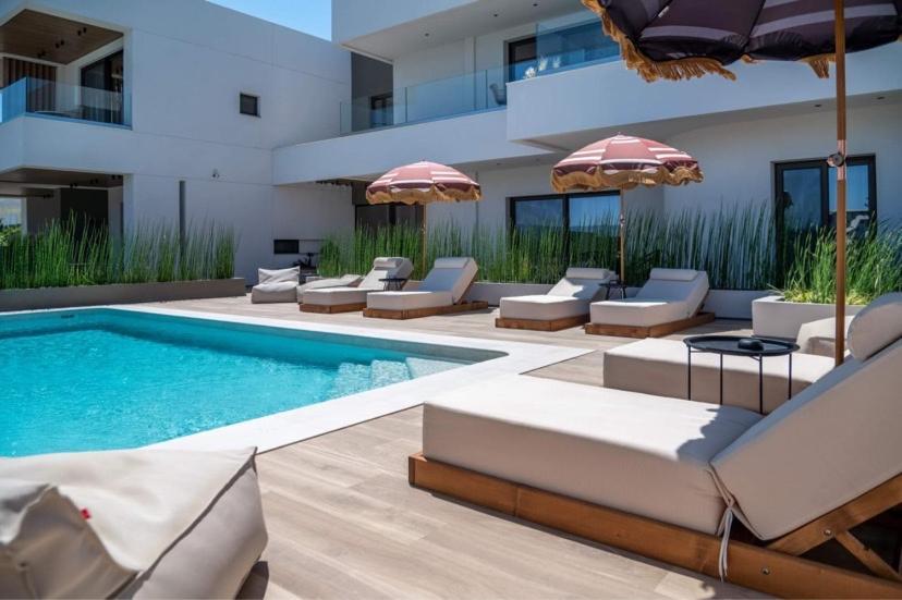 Mare Suites Lechaio Exterior photo